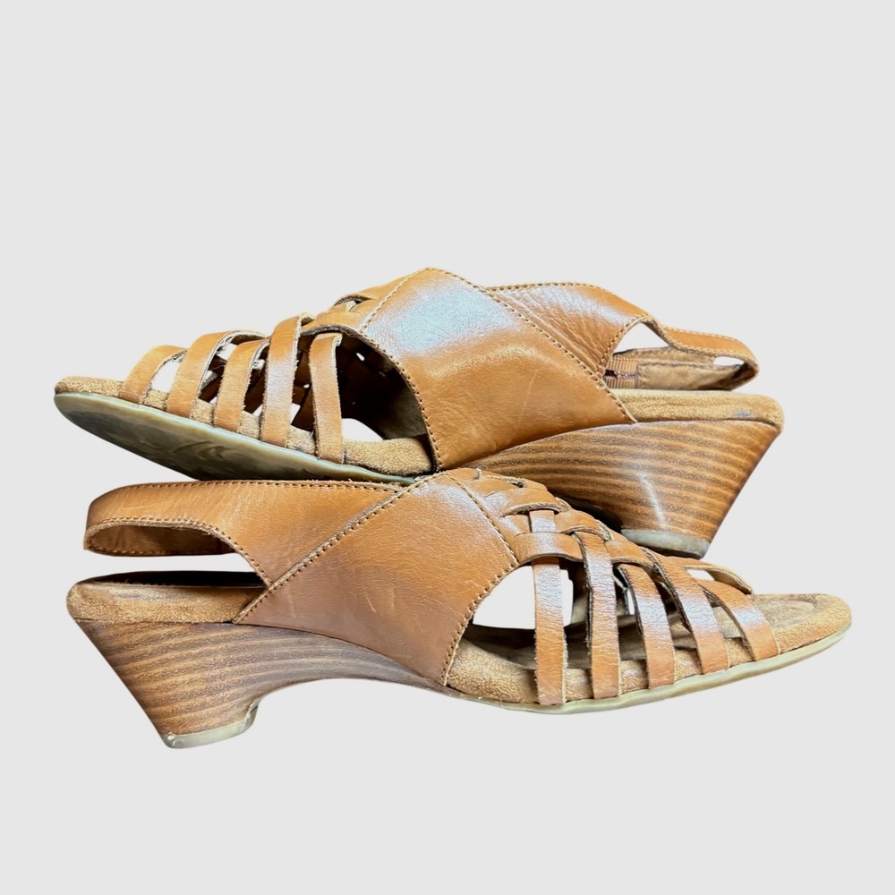 White‎ Mountain Tan Leather Woven Wedge Sandals Womens 10M Slingback Low Heel